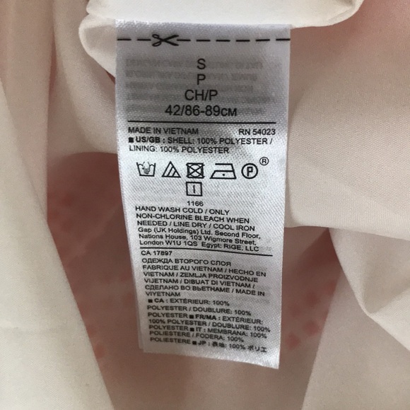 Banana Republic off shoulder dress - Picture 7 of 7